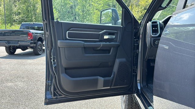 New 2026 RAM 2500 Big Horn AWD/4WD image 7