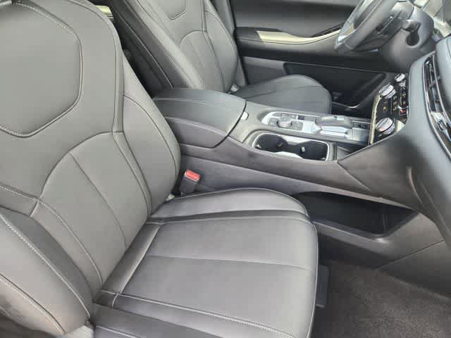 Certified 2027 INFINITI QX60 Luxe w/ Cargo Package FWD image 15