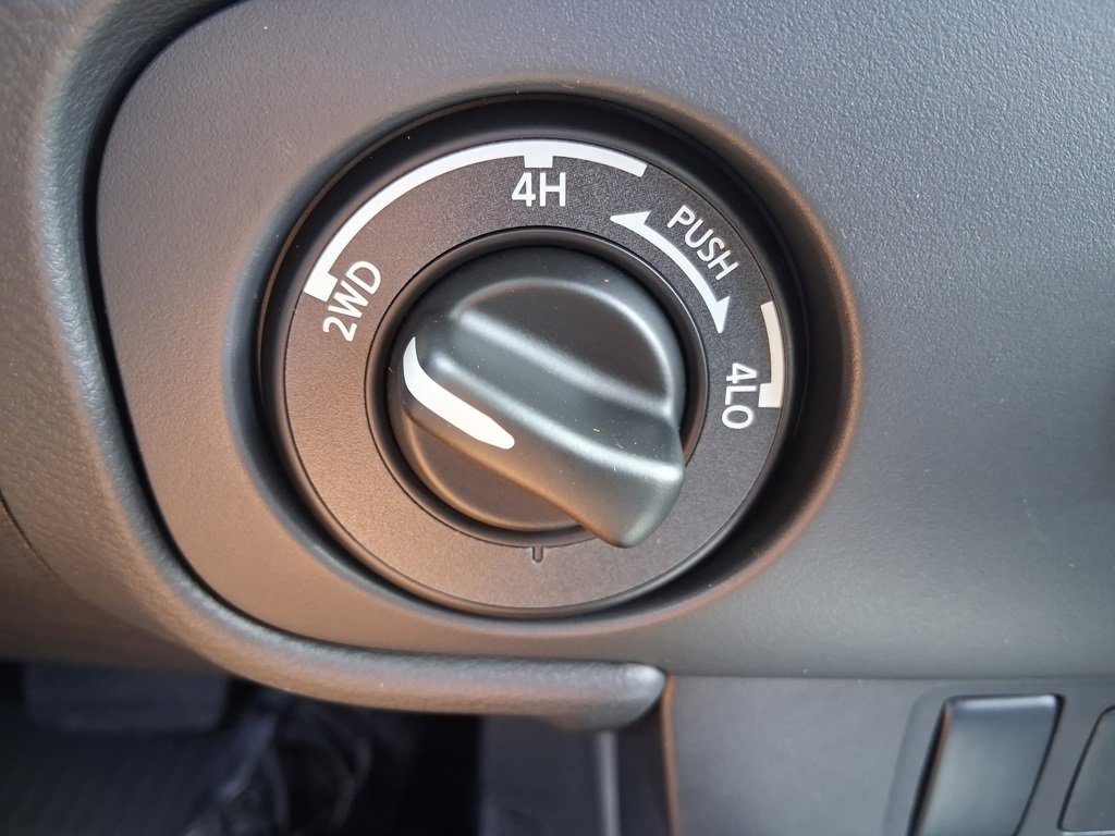 New 2026 Nissan Frontier S image 16