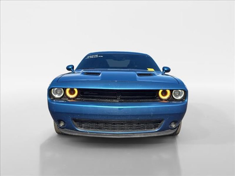 Used 2023 Dodge Challenger SXT w/ Blacktop Package image 8