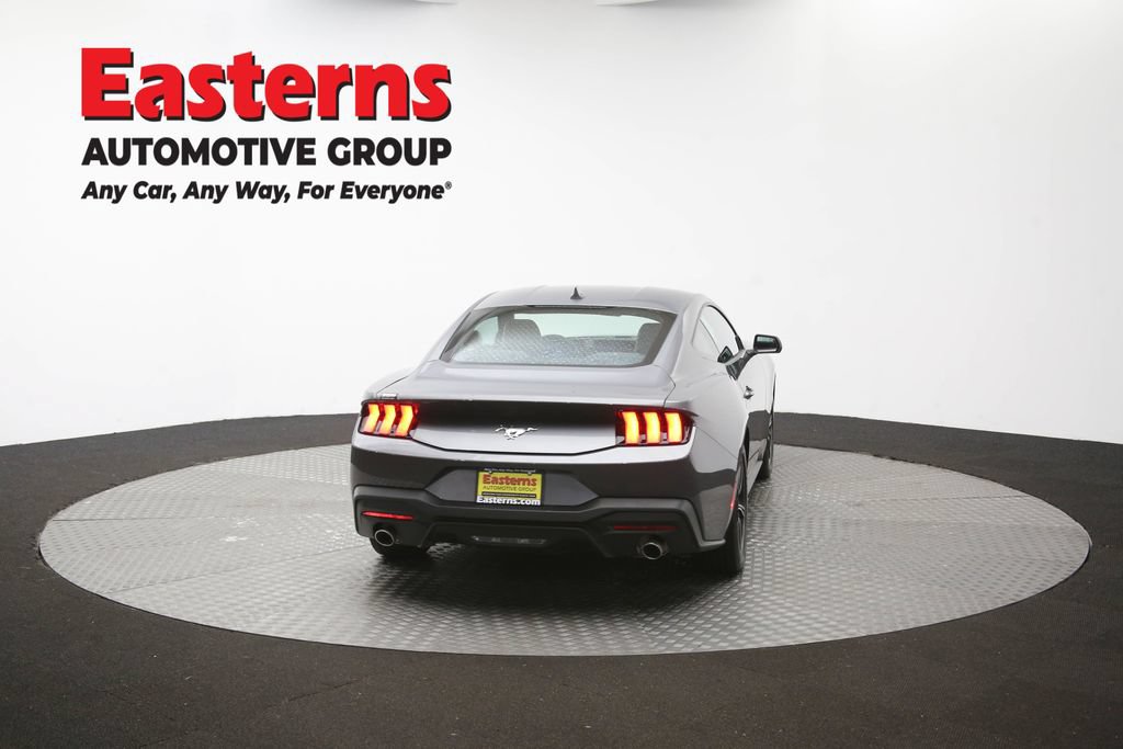 Used 2025 Ford Mustang Coupe RWD image 35