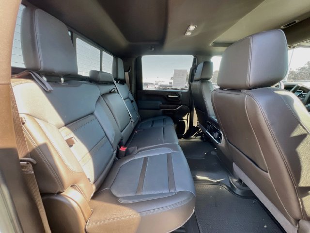 Used 2023 GMC Sierra 2500 Denali w/ Denali Ultimate Package AWD/4WD image 43