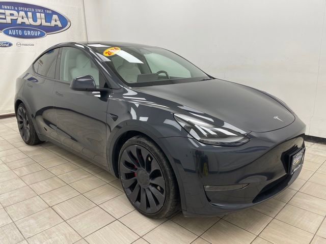 Used 2024 Tesla Model Y Performance video 1