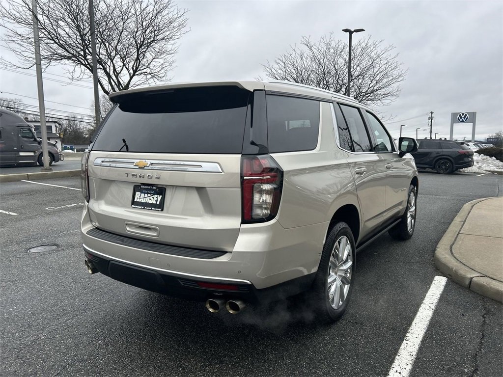 Used 2021 Chevrolet Tahoe High Country w/ Premium Package image 8