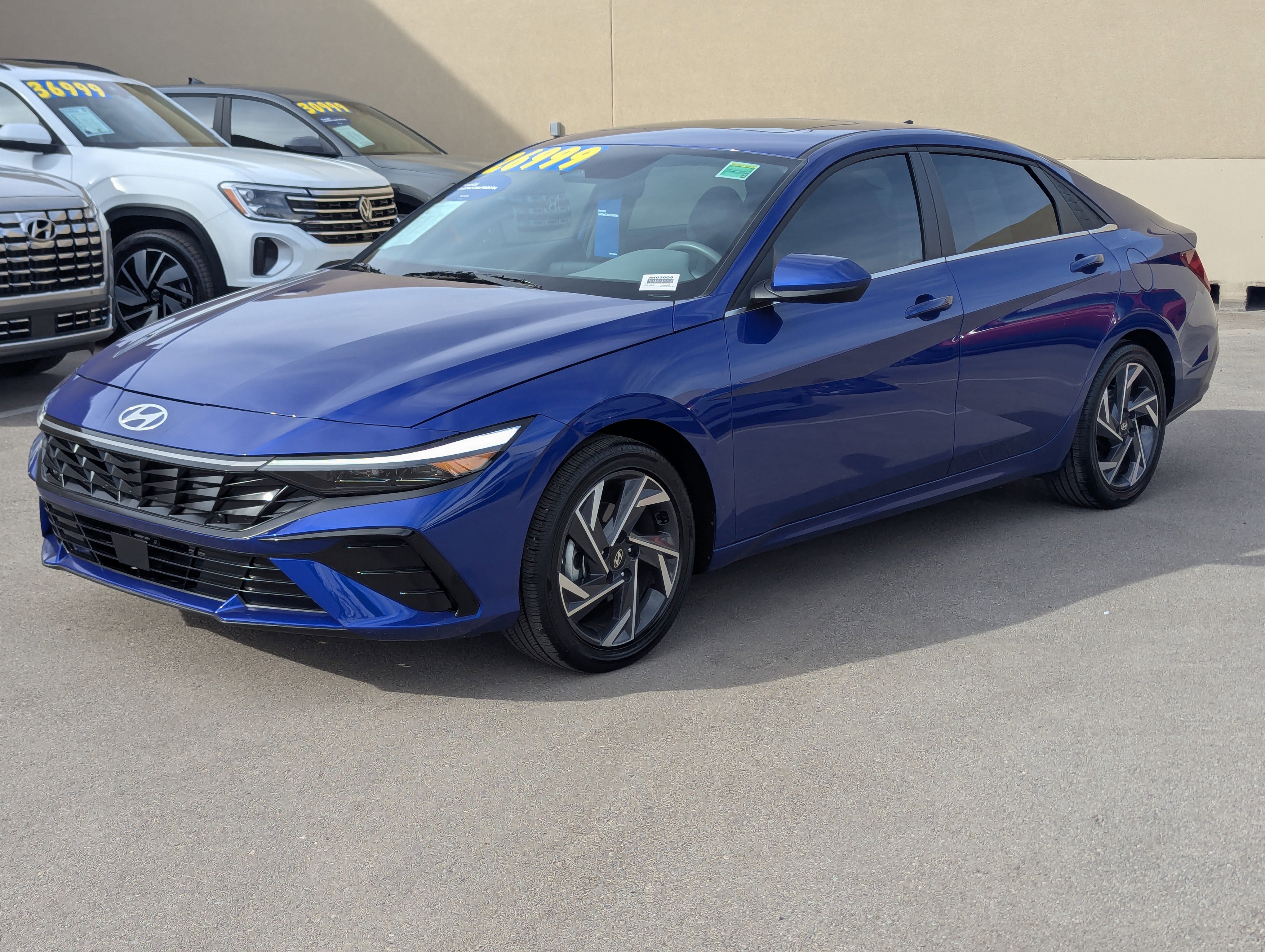 Certified 2025 Hyundai Elantra SEL image 5