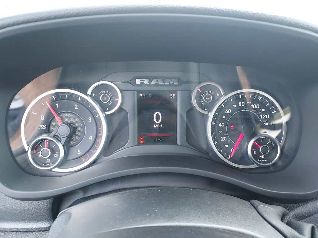 New 2027 RAM 3500 Tradesman AWD/4WD image 18