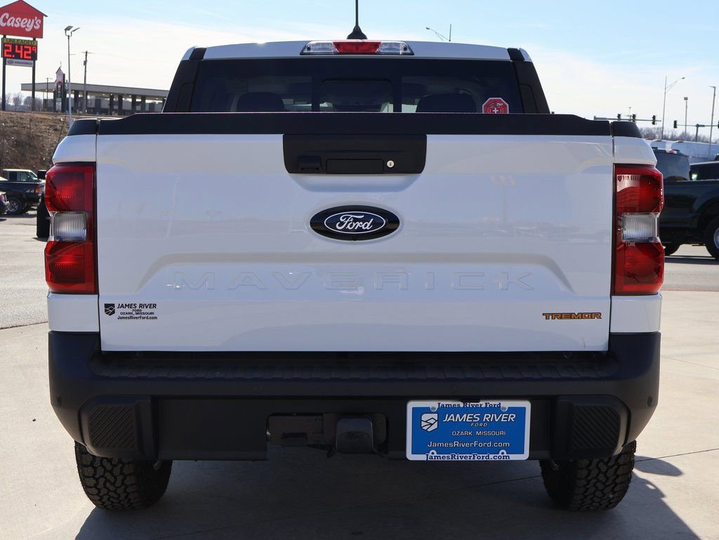 New 2026 Ford Maverick Tremor image 4