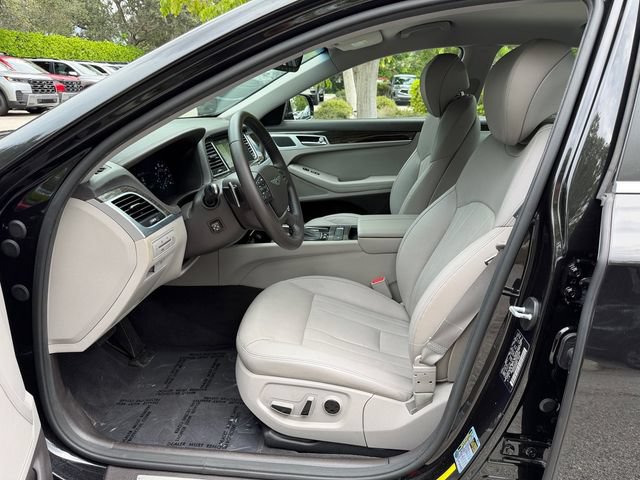 Used 2019 Genesis G80 3.8 RWD image 11