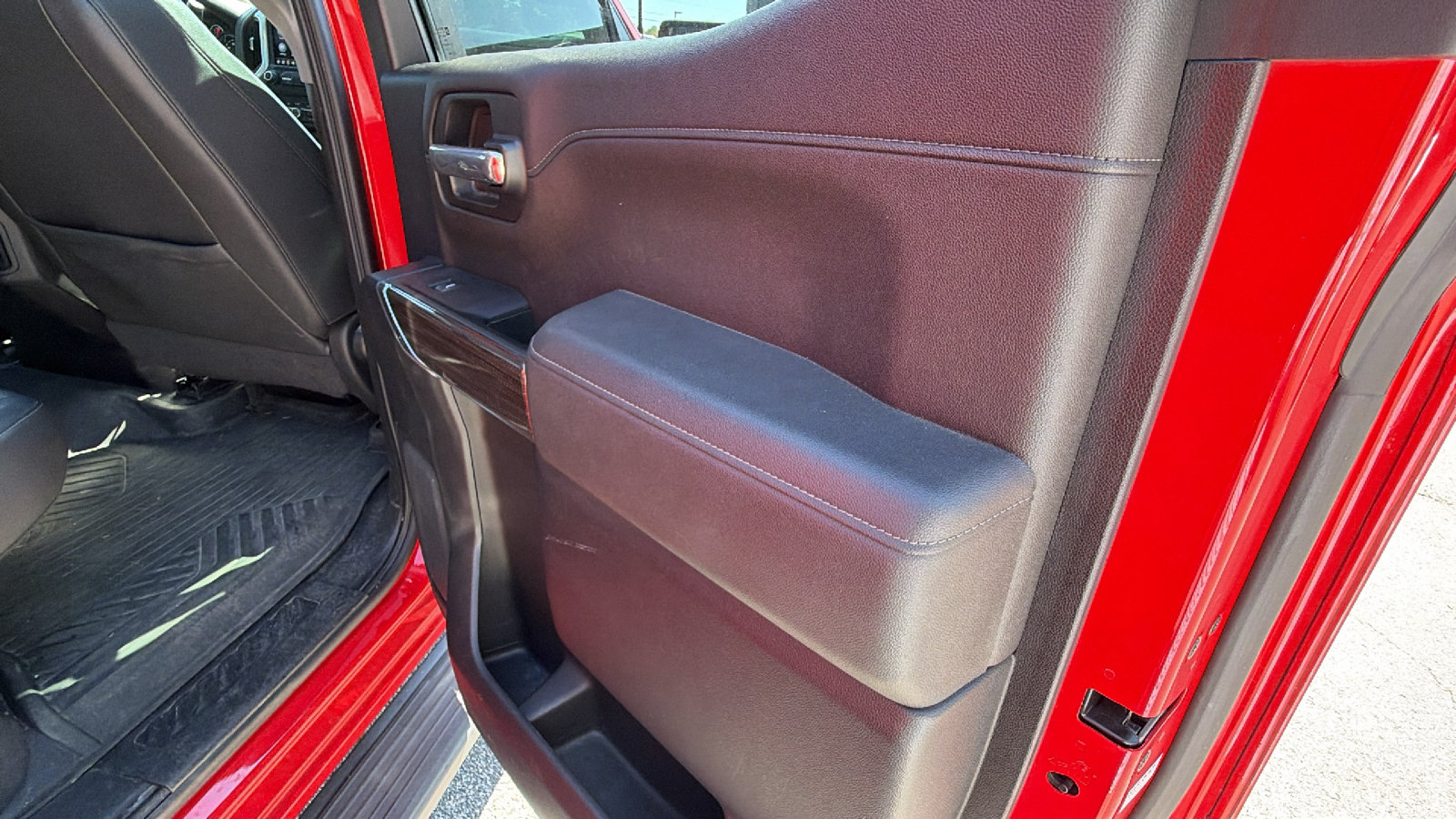 Used 2021 Chevrolet Silverado 1500 LT Trail Boss w/ Convenience Package II AWD/4WD image 20