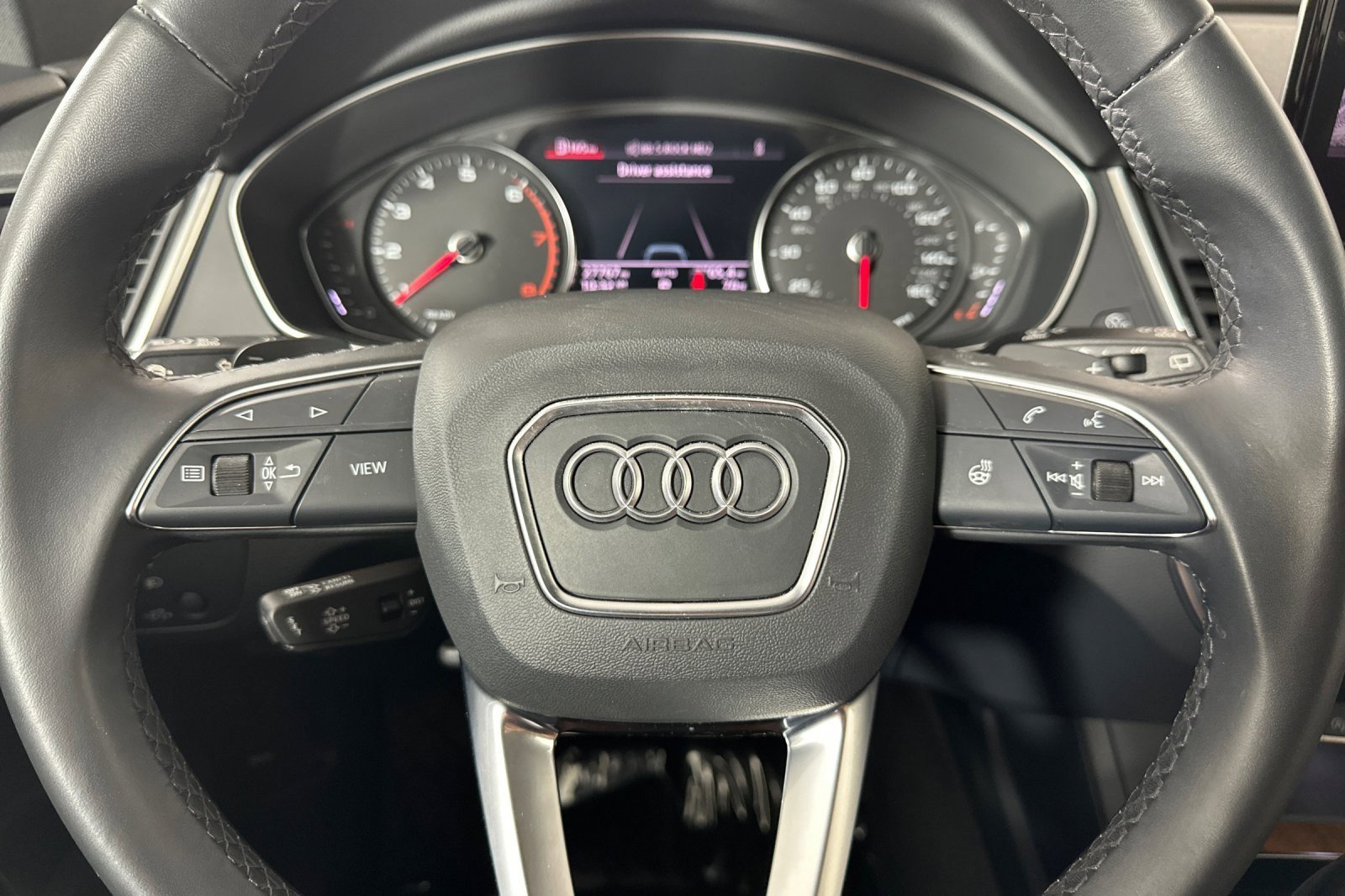 Used 2023 Audi Q5 2.0T Premium w/ Convenience Package AWD/4WD image 21