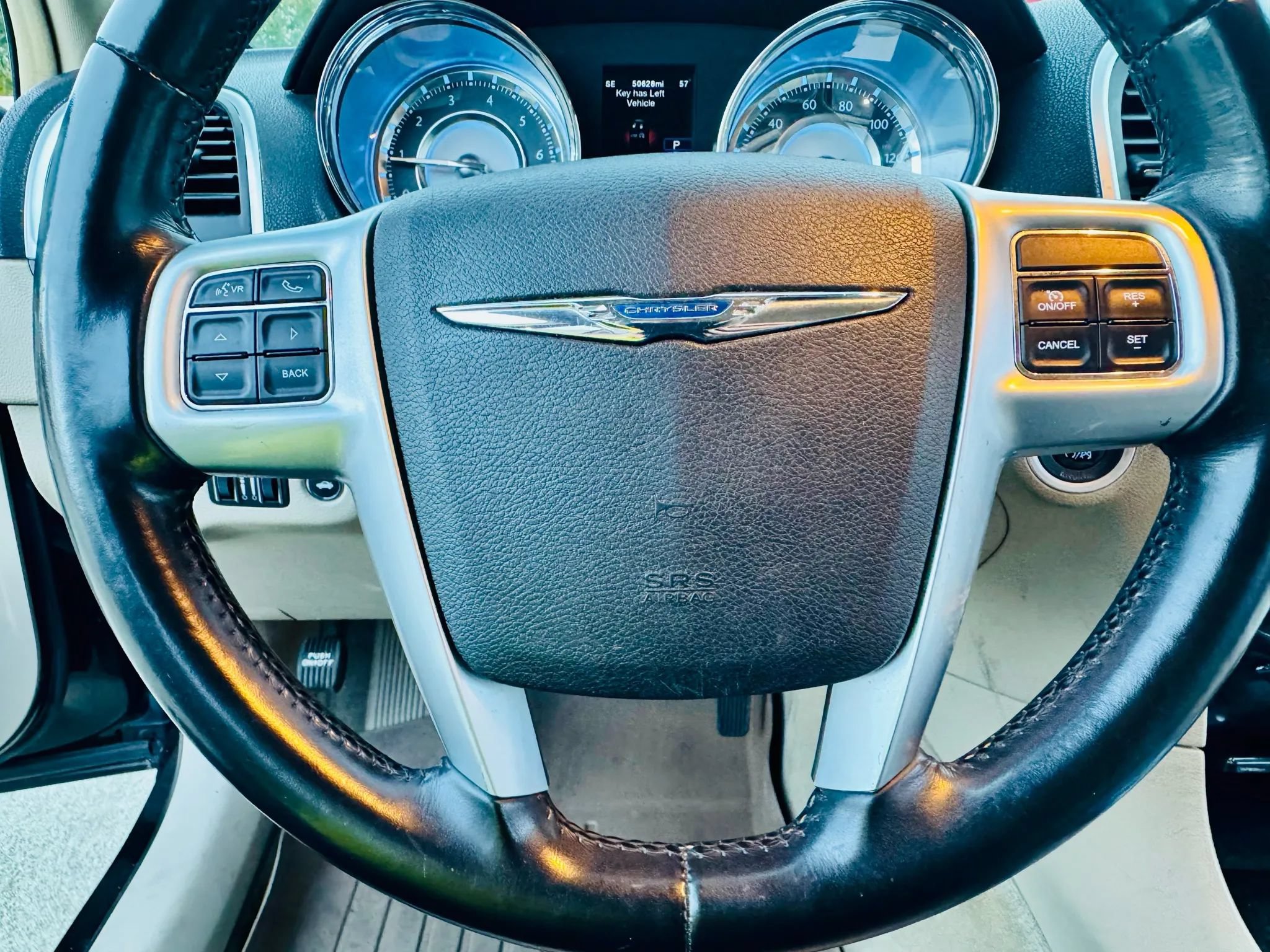 Used 2012 Chrysler 300 Limited RWD image 29
