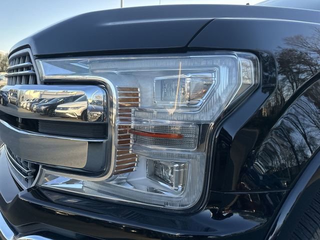 Used 2018 Ford F150 Lariat w/ Equipment Group 502A Luxury image 9