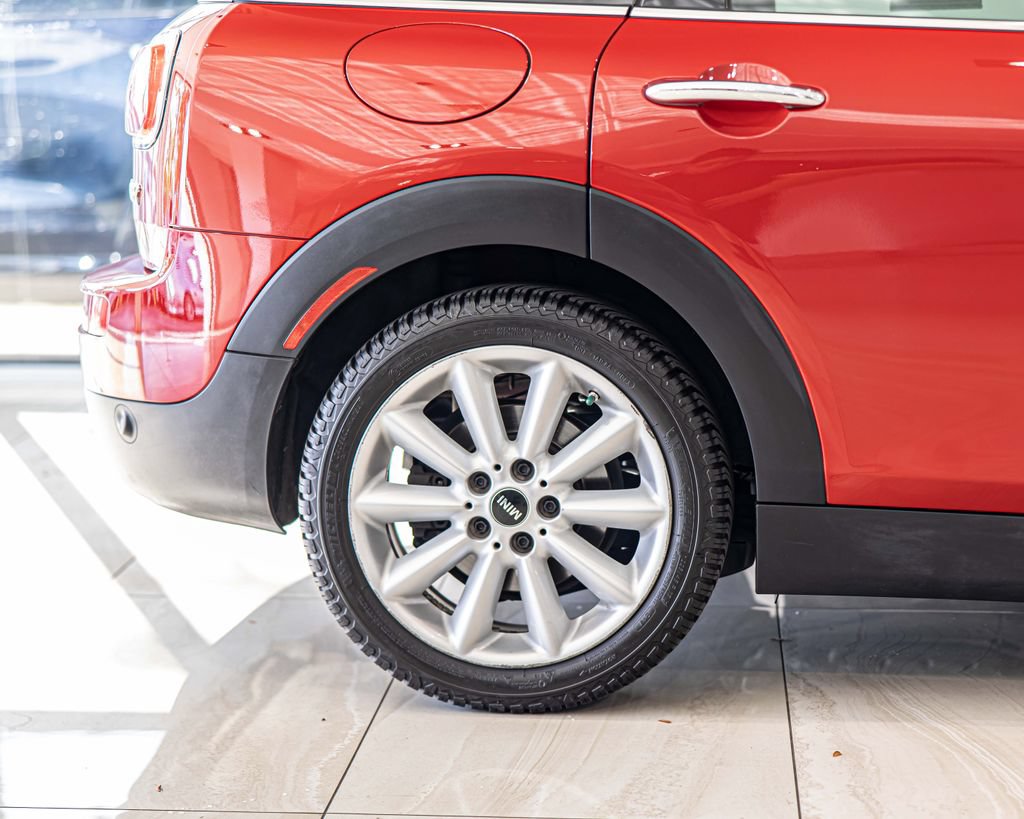 Used 2018 MINI Cooper Clubman ALL4 AWD/4WD image 11