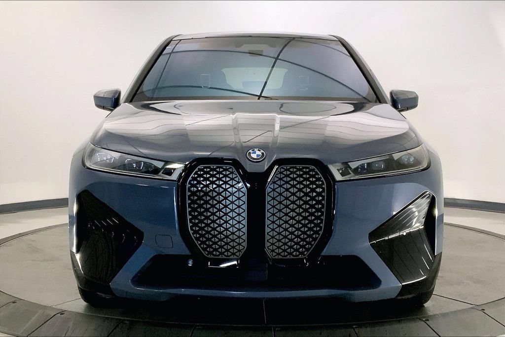Used 2023 BMW iX M60 w/ Executive Package AWD/4WD image 2
