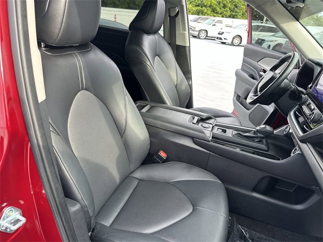 Used 2024 Toyota Grand Highlander XLE image 26