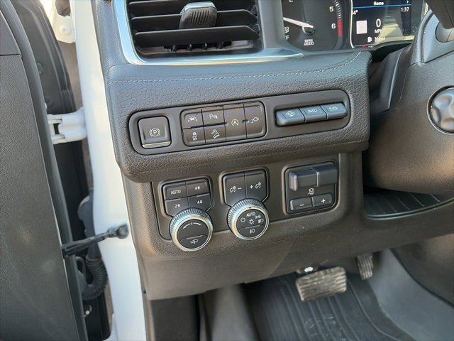 Used 2021 GMC Yukon XL Denali w/ Denali Ultimate Package image 15