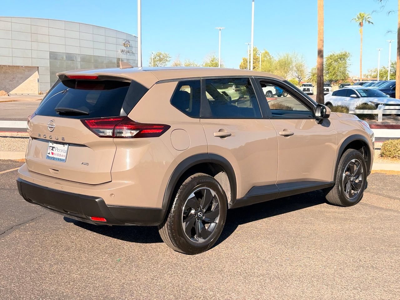 Certified 2025 Nissan Rogue SV AWD/4WD image 8
