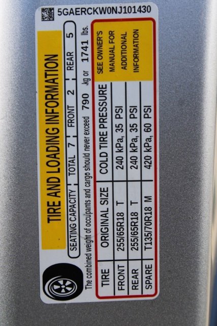 Used 2022 Buick Enclave Premium image 42