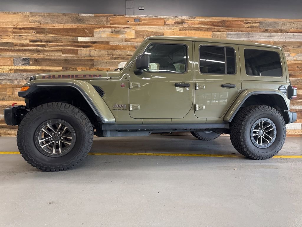 Used 2026 Jeep Wrangler Unlimited Rubicon AWD/4WD image 16