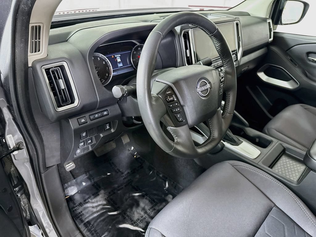 Certified 2025 Nissan Frontier SV w/ SV Convenience Package AWD/4WD image 19