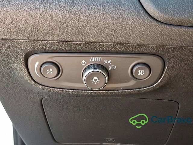 Used 2023 Buick Encore GX Select w/ Safety Package II AWD/4WD image 24