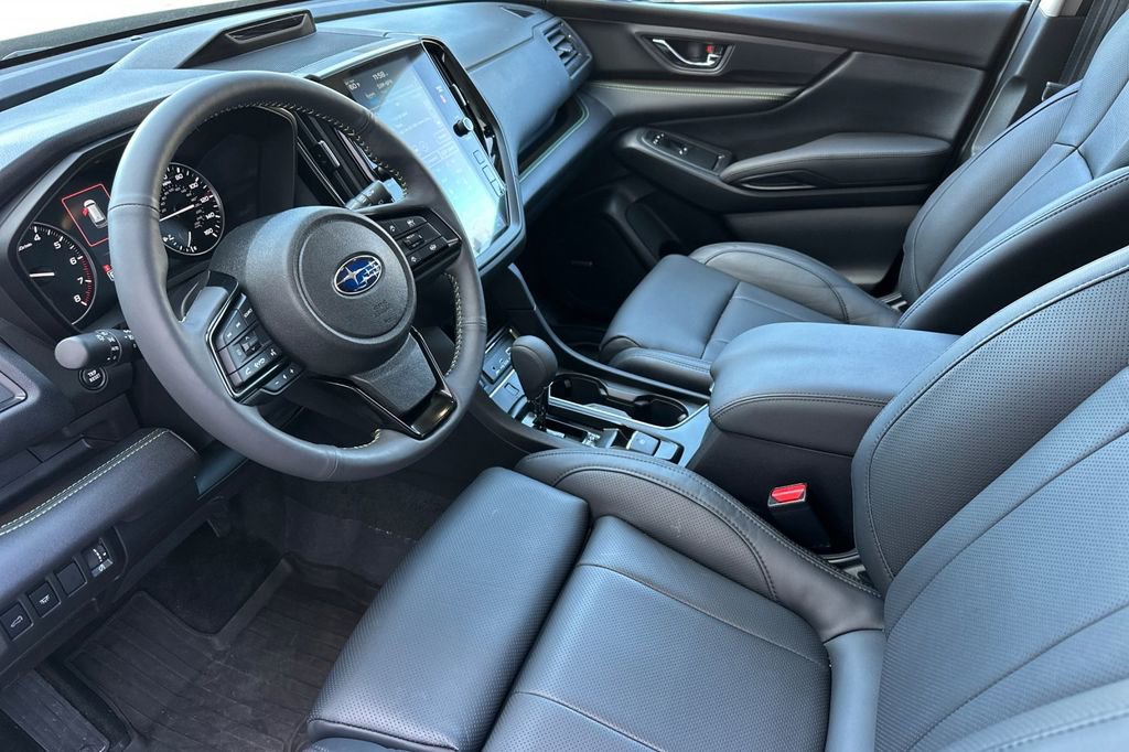 Used 2025 Subaru Ascent Bronze Edition w/ Popular Package #2 image 10