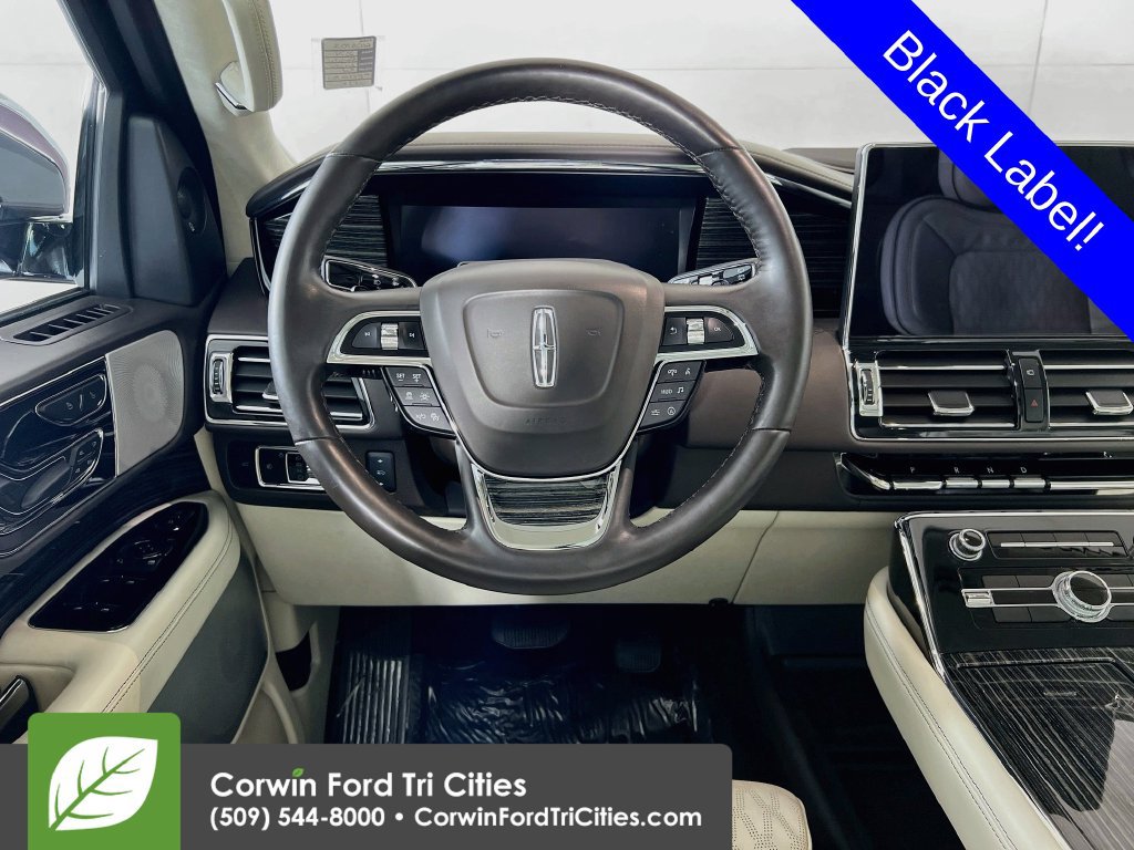 Used 2024 Lincoln Navigator Black Label AWD/4WD image 27