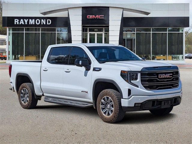 Used 2024 GMC Sierra 1500 AT4 w/ Technology Package