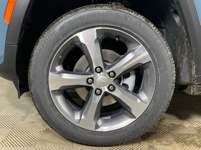 New 2026 Jeep Grand Cherokee Limited image 8