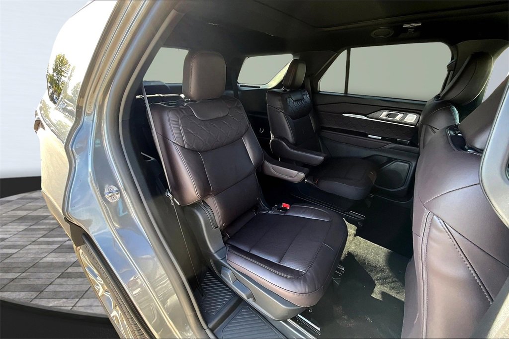 New 2025 Ford Explorer Platinum image 20