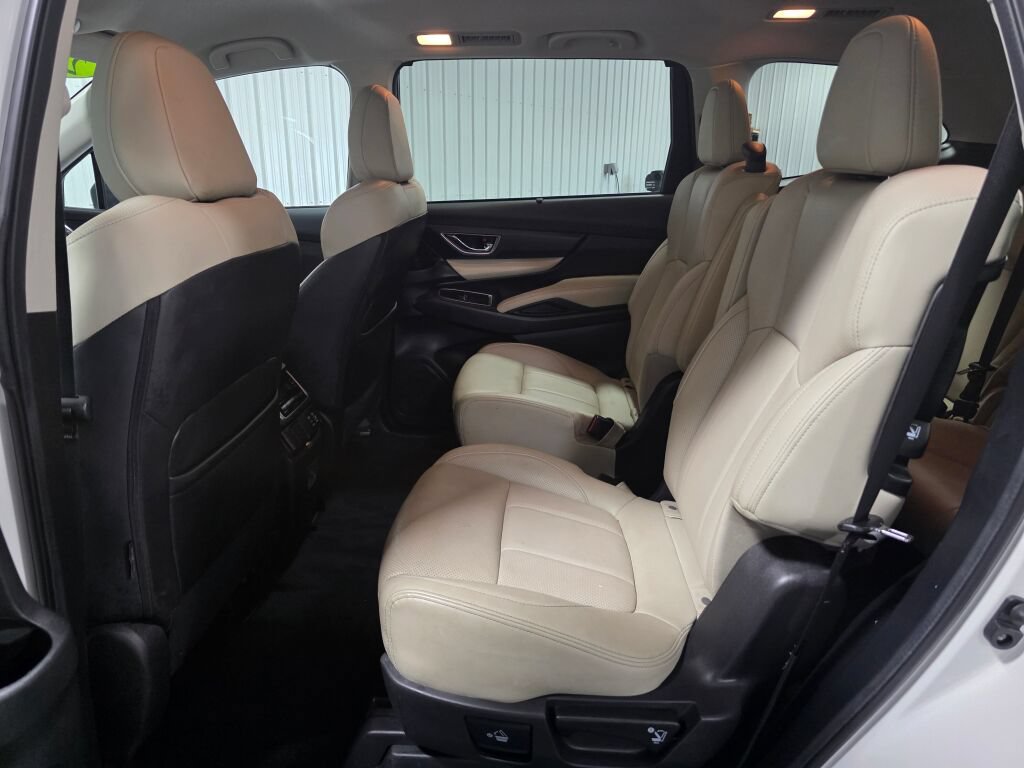 Used 2023 Subaru Ascent Limited AWD/4WD image 10
