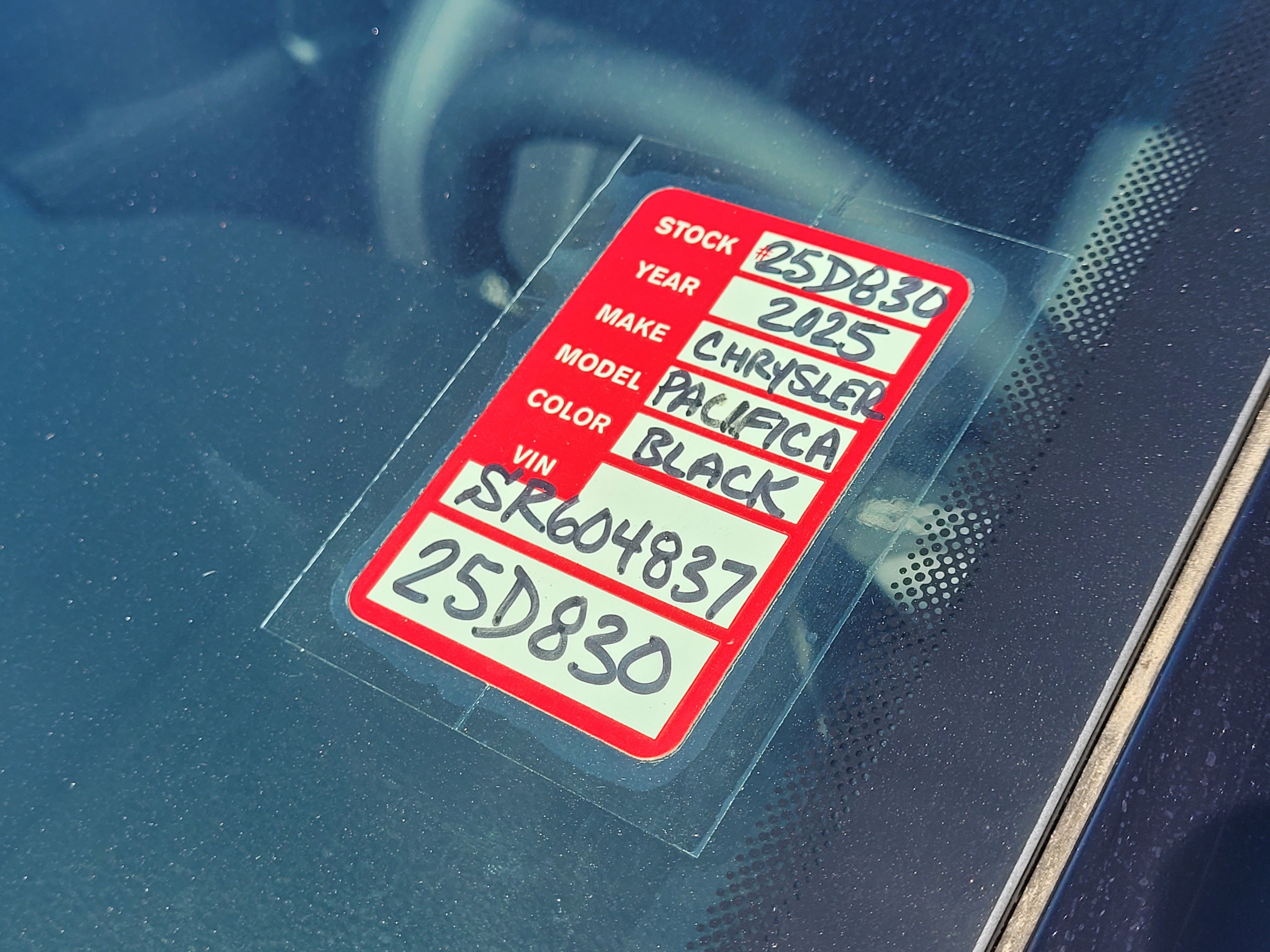 New 2025 Chrysler Pacifica Select image 20