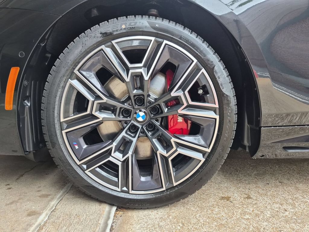 New 2027 BMW i5 xDrive40 w/ M Sport Package AWD/4WD image 16