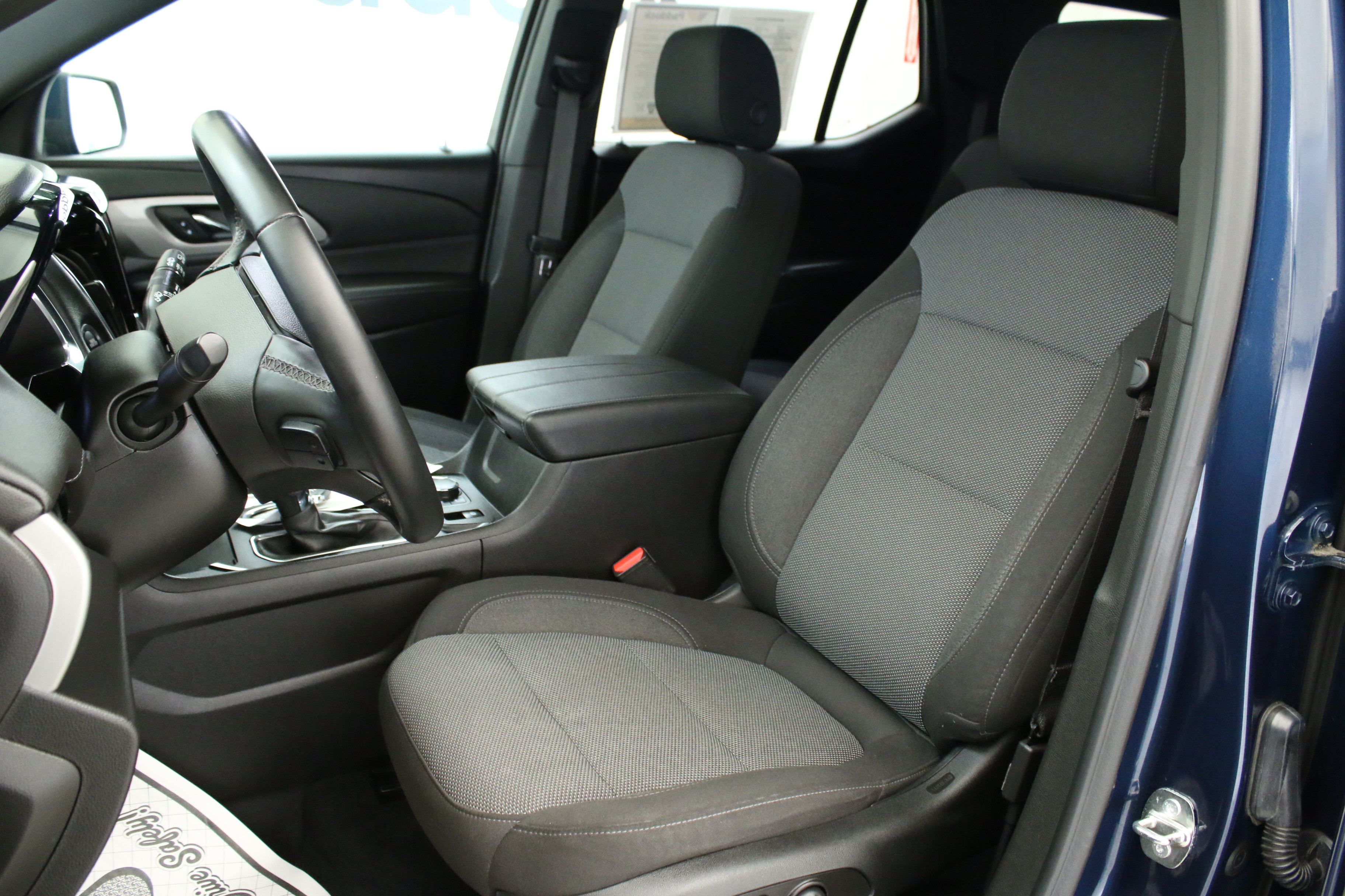 Certified 2023 Chevrolet Traverse LT w/ LPO, Floor Liner Package AWD/4WD image 12