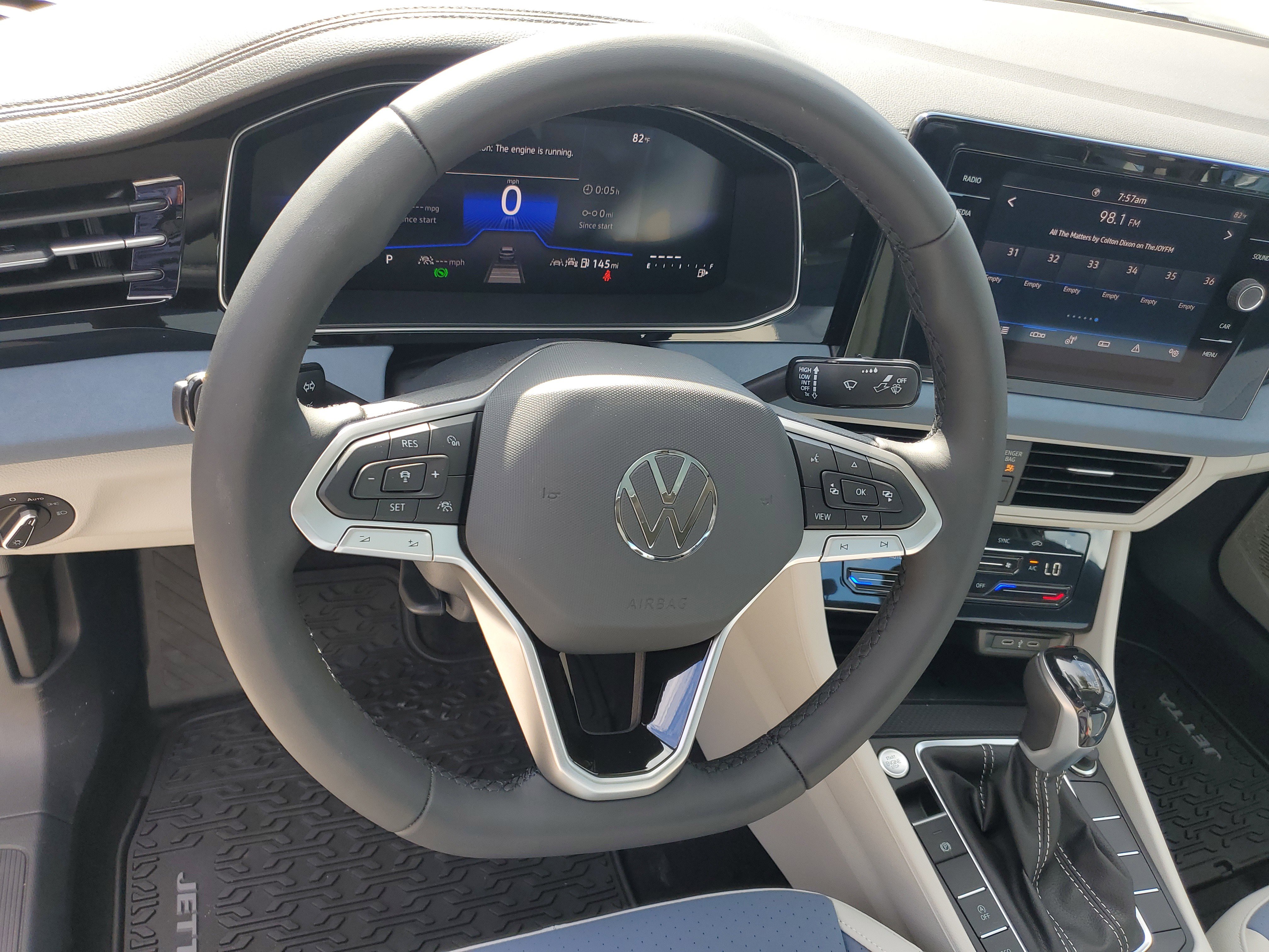 New 2025 Volkswagen Jetta SE image 17