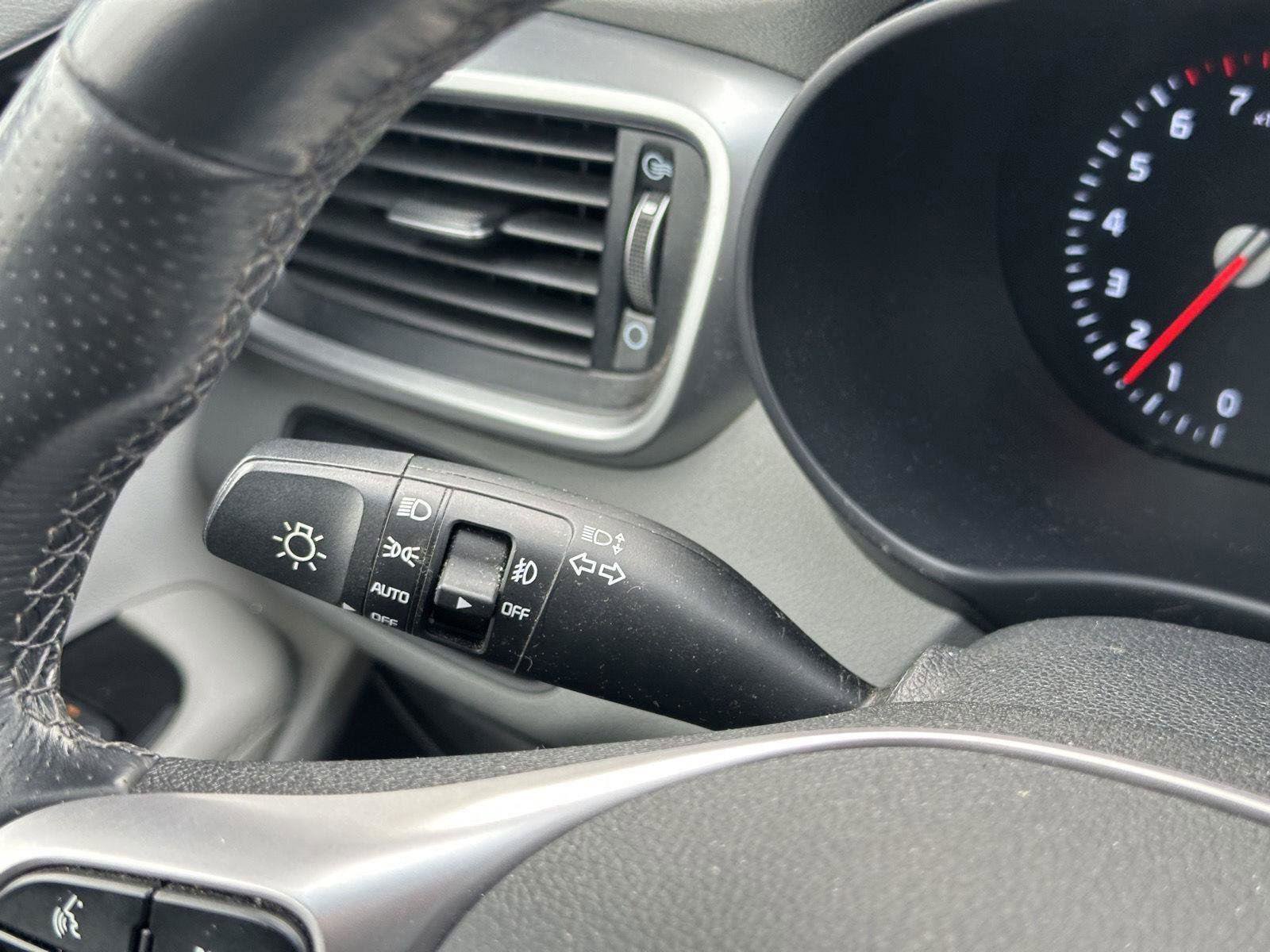 Used 2020 Kia Sorento SX w/ Paint Protection Package image 16