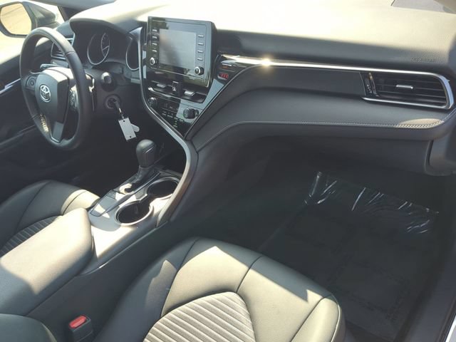 Used 2024 Toyota Camry SE FWD image 27