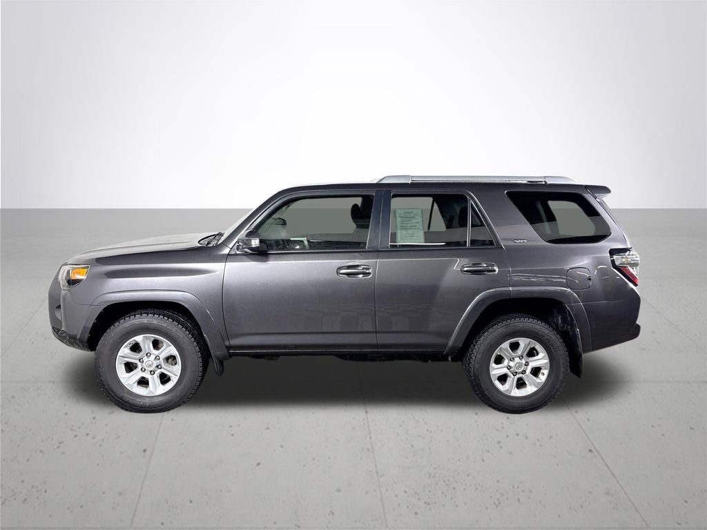 Used 2016 Toyota 4Runner SR5 image 9