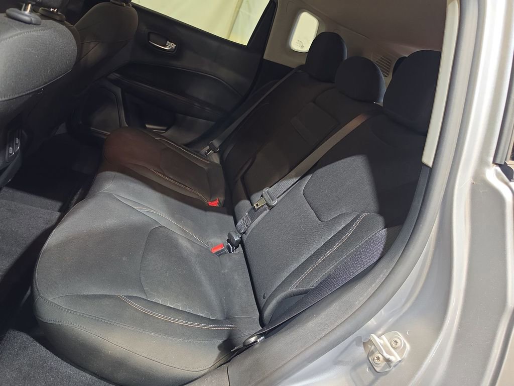 Used 2018 Jeep Compass Sport image 23