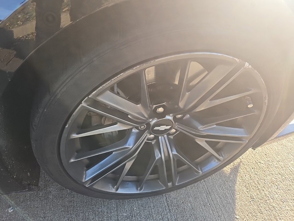 Used 2017 Chevrolet Camaro ZL1 image 14