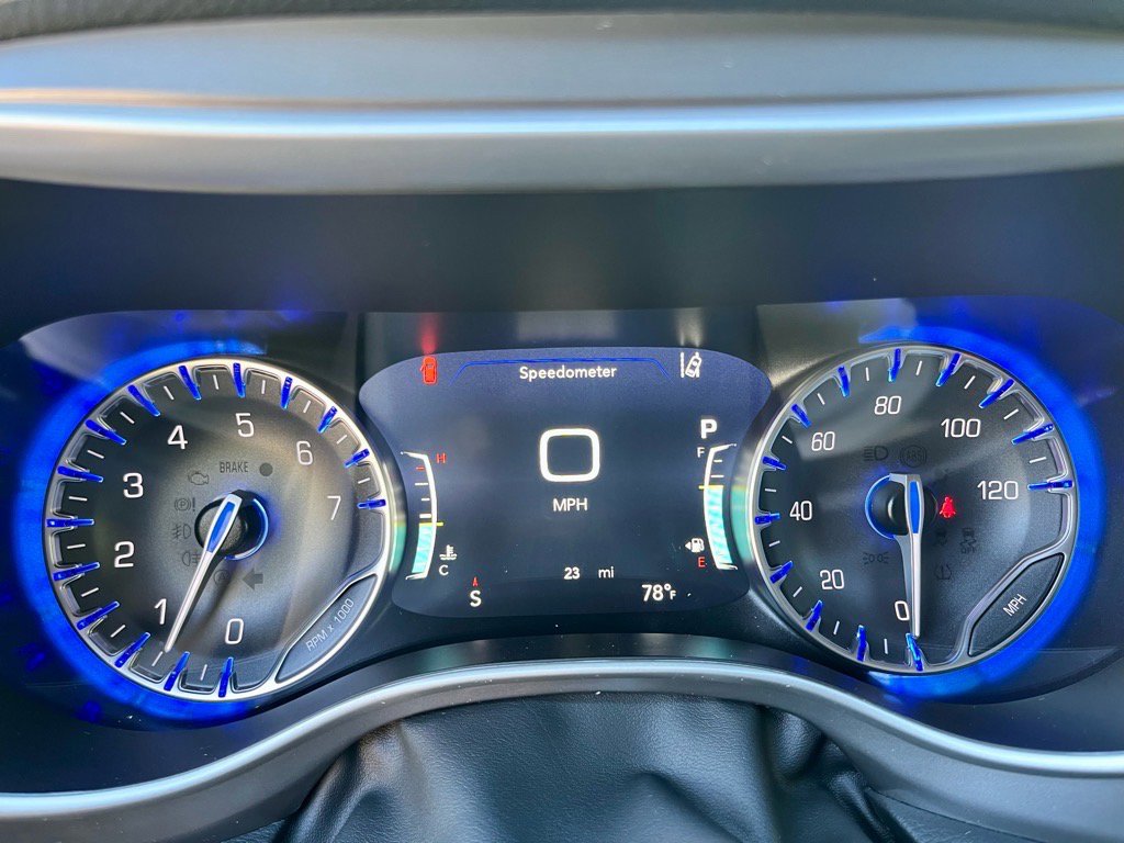 New 2026 Chrysler Pacifica Select image 23