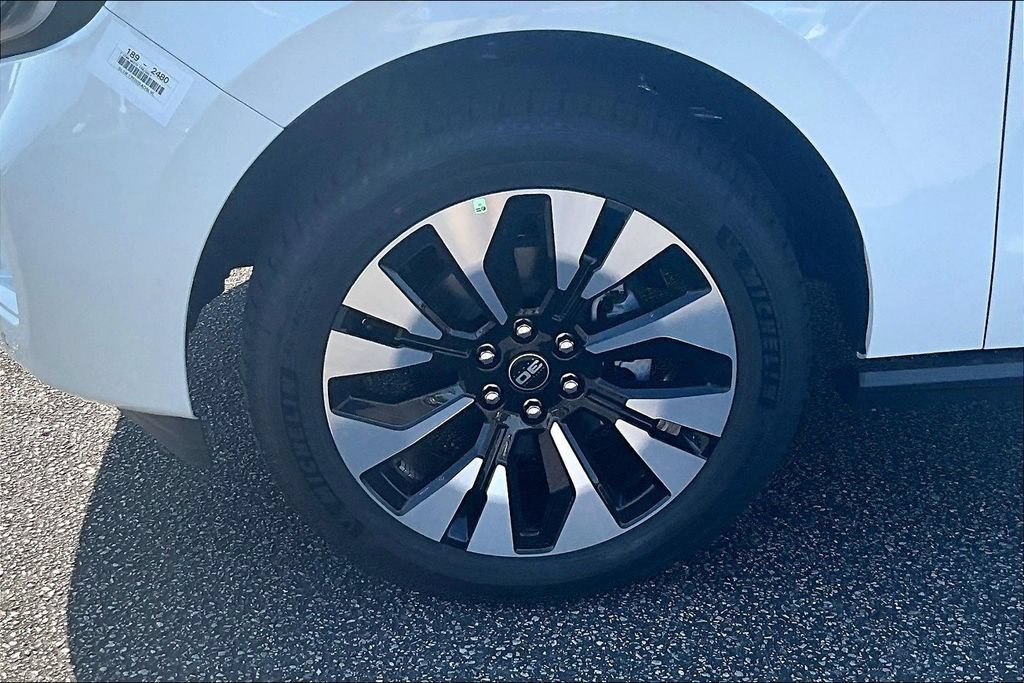 New 2027 Ford Expedition Max Platinum RWD image 12