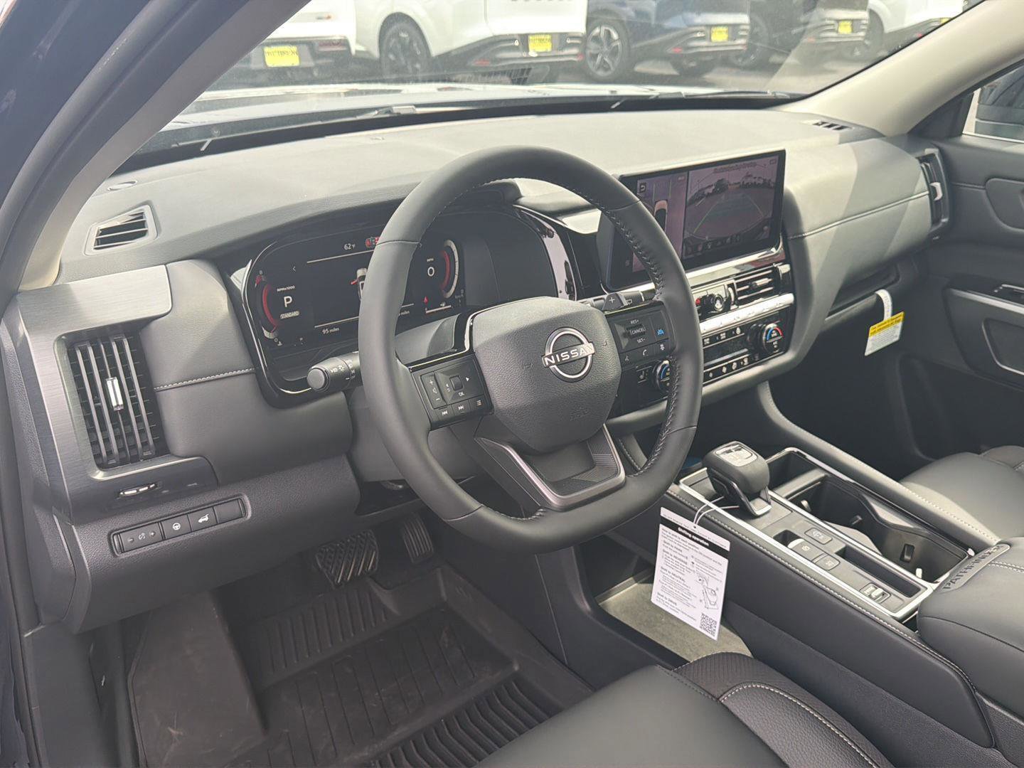 New 2026 Nissan Pathfinder SL FWD image 9