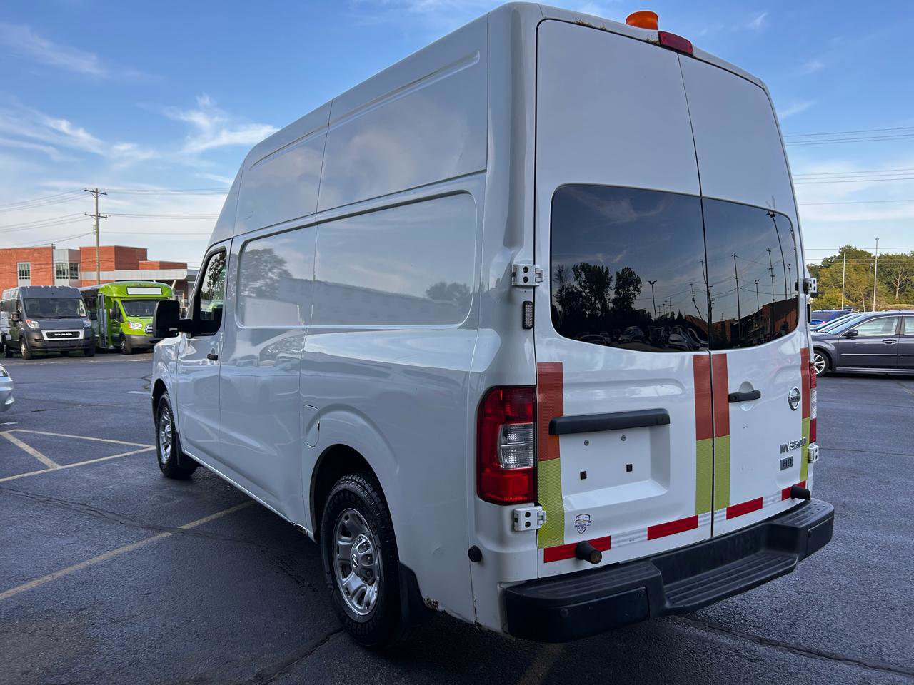 Used 2013 Nissan NV 3500 S w/ PWR Basic Pkg RWD image 5