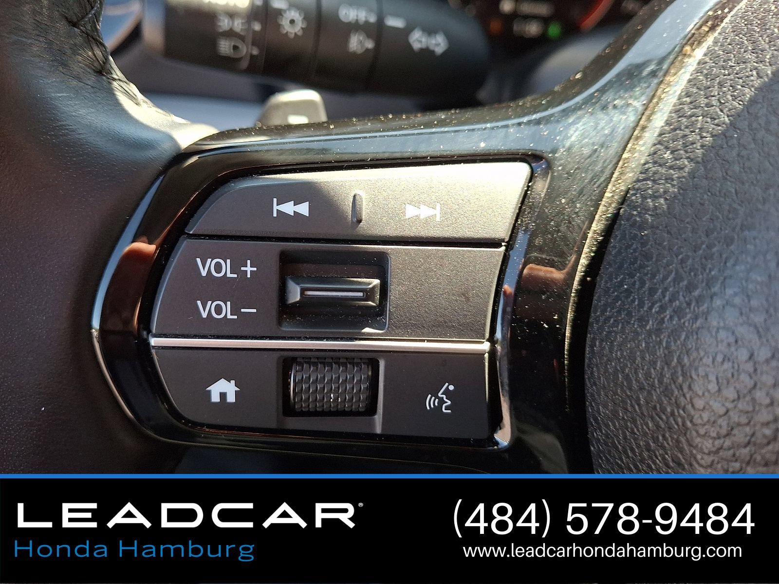 Used 2025 Honda Pilot EX-L image 22