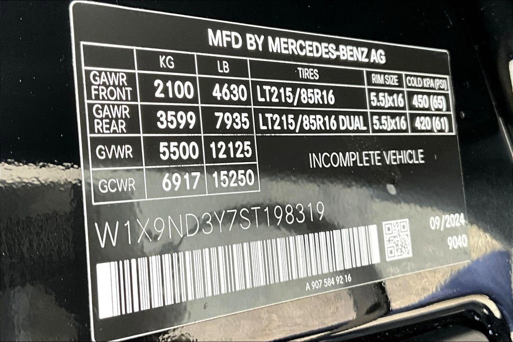 New 2025 Mercedes-Benz Sprinter 4500 image 11