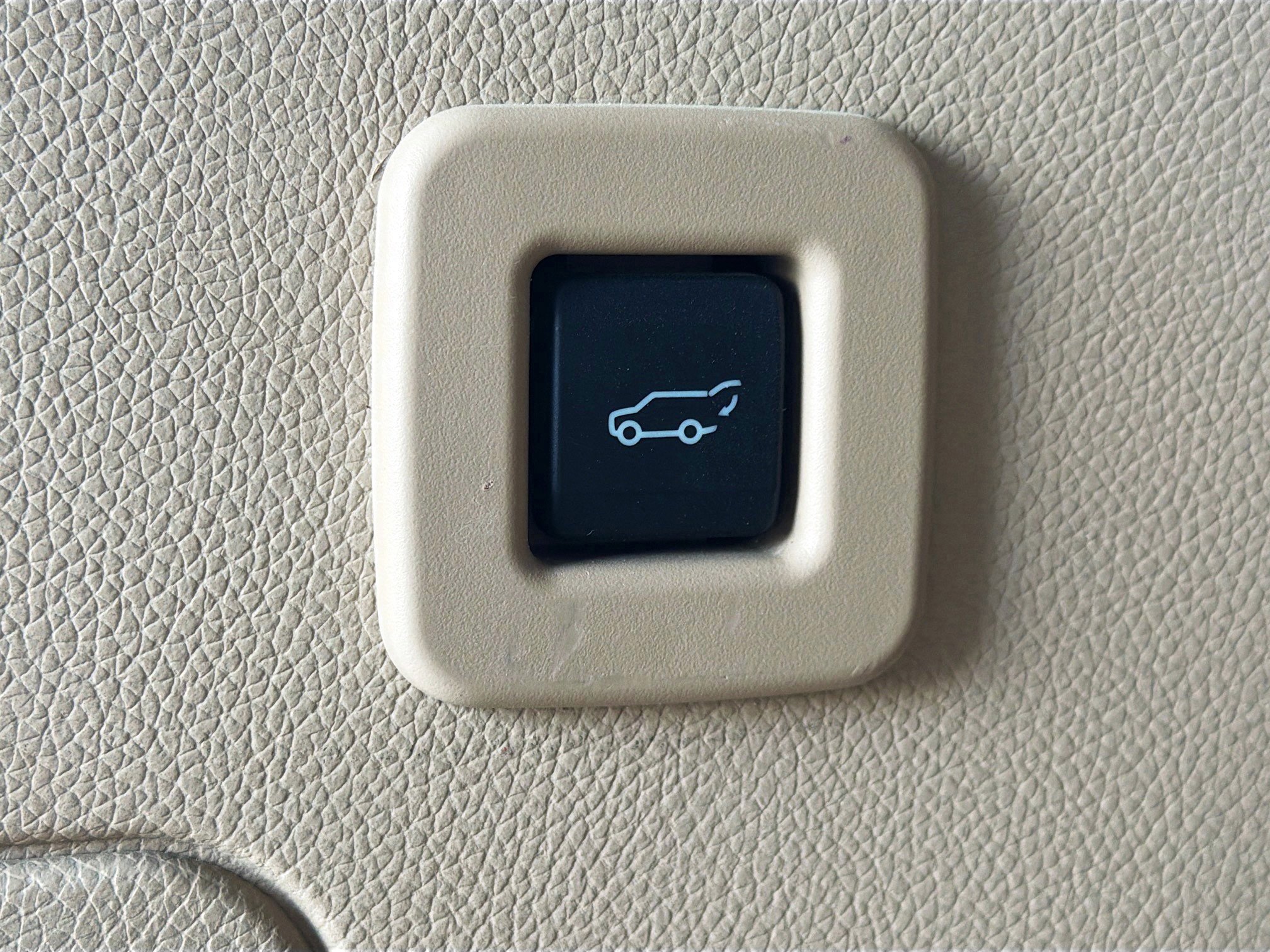 Used 2012 Ford Expedition XLT AWD/4WD image 28