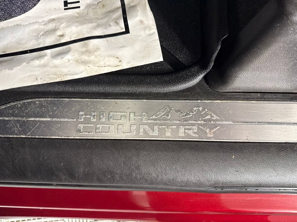 Used 2019 Chevrolet Silverado 1500 High Country w/ High Country Premium Package AWD/4WD image 15