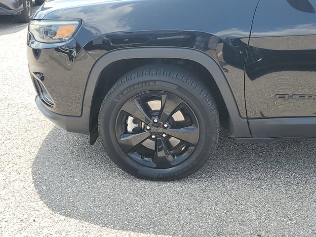 Used 2021 Jeep Cherokee Latitude Plus AWD/4WD image 8