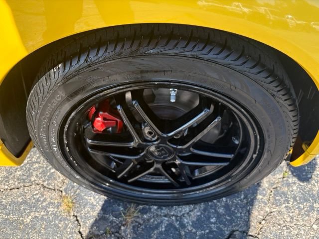 Used 2013 smart fortwo passion RWD image 17